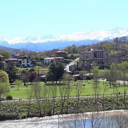 Sella Apartamento Arriondas Exterior foto