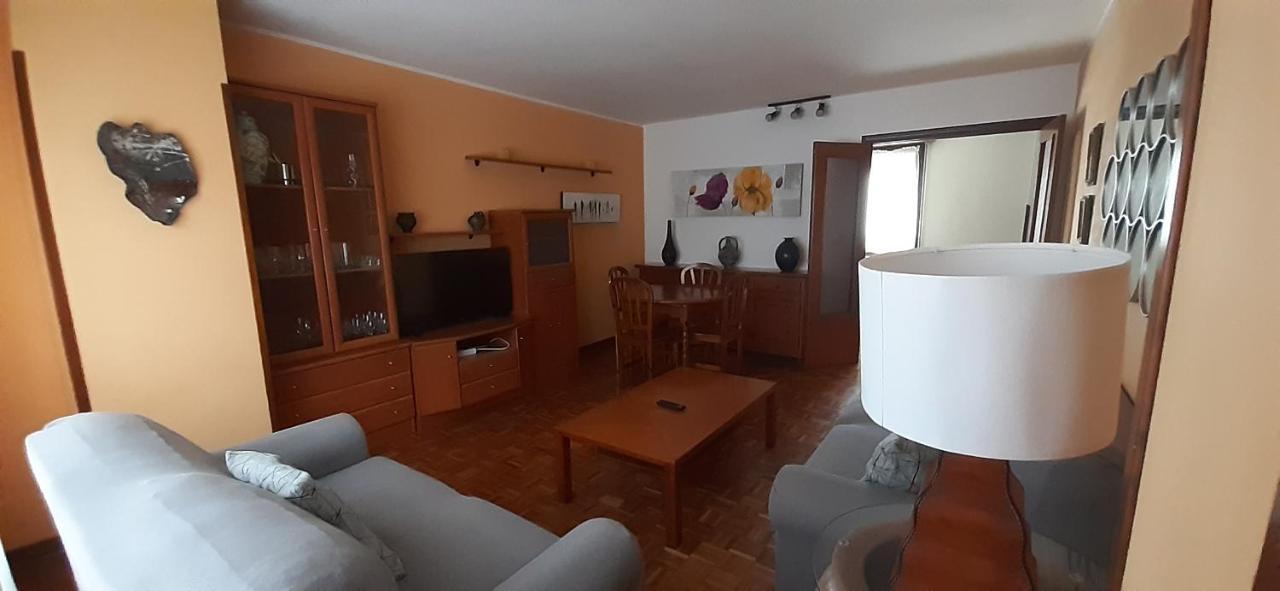 Sella Apartamento Arriondas Exterior foto