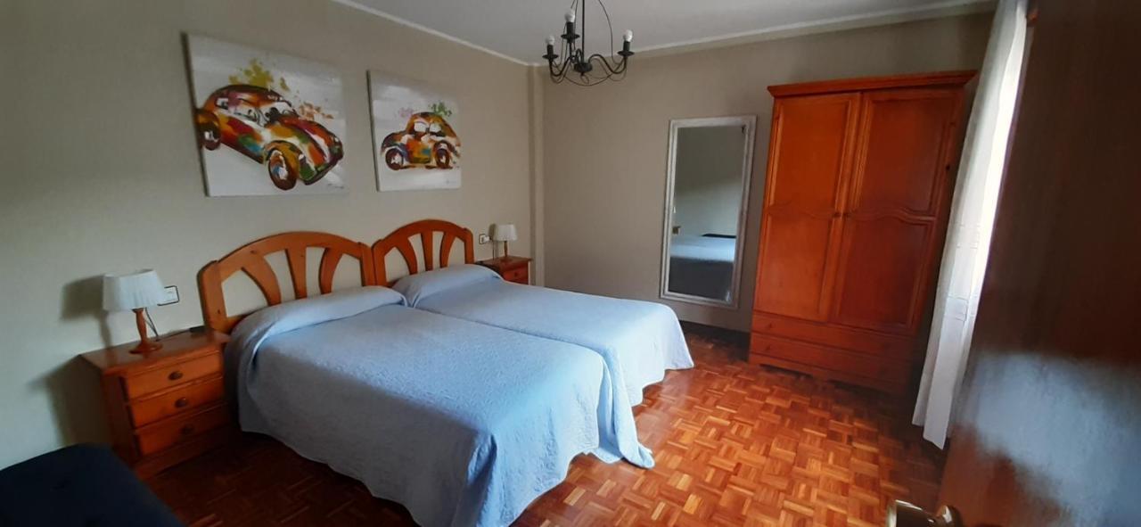 Sella Apartamento Arriondas Exterior foto